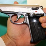 20. Пистолет AE-790GI, теперь с стальным затвором.
