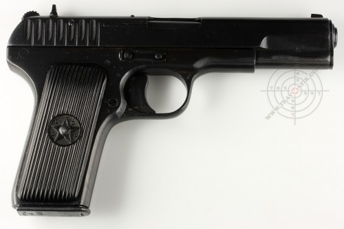 02. Травматический пистолет «ТТР» на базе «ТТ» 1941 года выпуска. 02. Травматический пистолет «ТТР» на базе «ТТ» 1941 года выпуска.