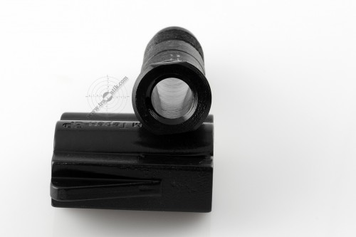 03. Травматический револьвер «SAFARI 820G». Ствол на просвет. 03. Травматический револьвер «SAFARI 820G». Ствол на просвет.