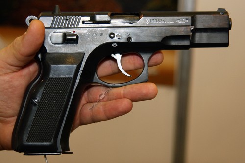 05. Травматический пистолет «ЕРМА Z85Т» 