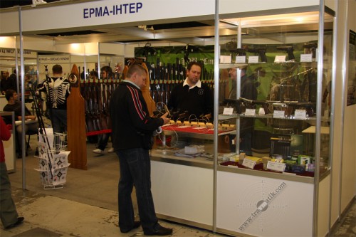 03. VII Международная специализированная выставка «ОРУЖИЕ И БЕЗОПАСНОСТЬ – 2010». 03. VII Международная специализированная выставка «ОРУЖИЕ И БЕЗОПАСНОСТЬ – 2010».