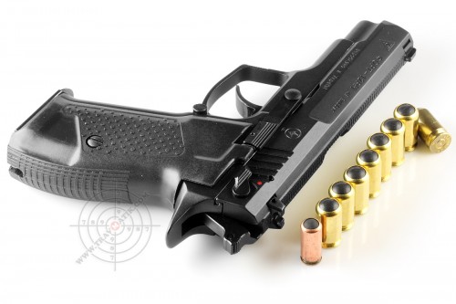 02. «Форт 45-го калибра». Травматический пистолет «Форт-12РМ .45 Rubber».